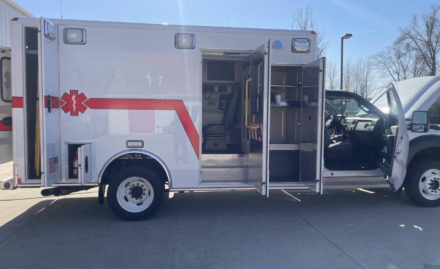 2016 F-450 4×4 Wheeled Coach Ambulance #716316
