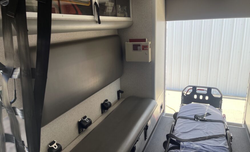 2016 F-450 4×4 Wheeled Coach Ambulance #716316