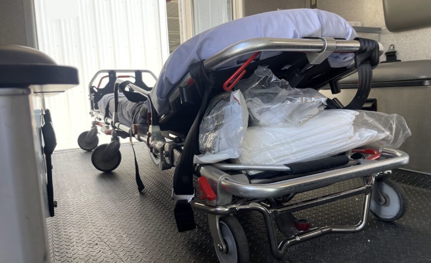 2016 F-450 4×4 Wheeled Coach Ambulance #716316