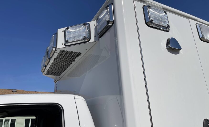 2016 F-450 4×4 Wheeled Coach Ambulance #716316