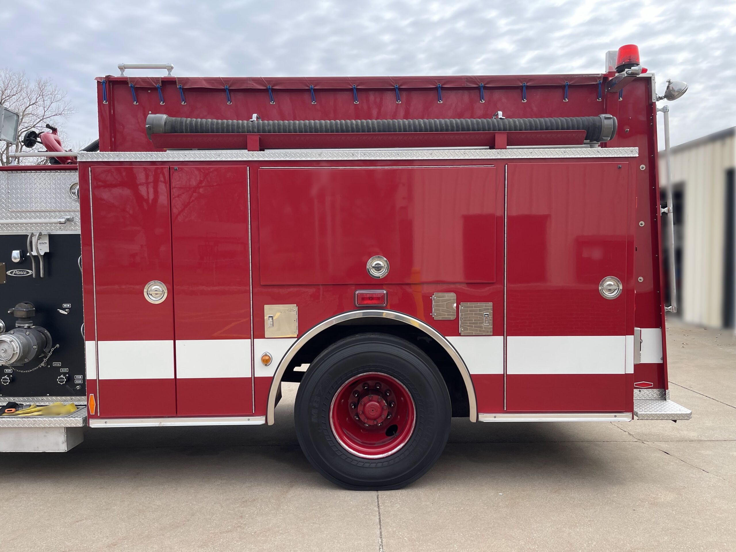 2000 Pierce Saber Pumper Tanker #716317