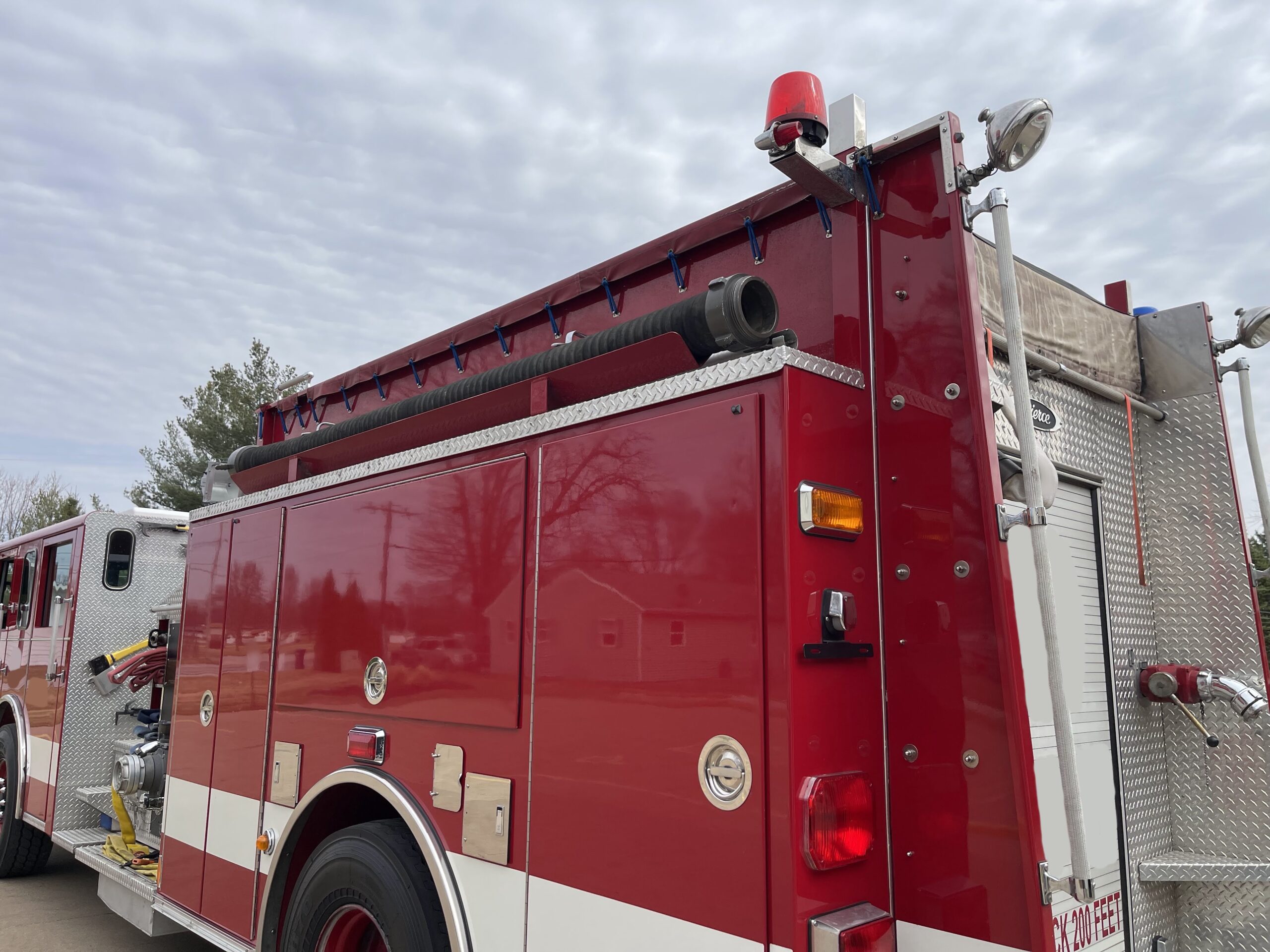 2000 Pierce Saber Pumper Tanker #716317