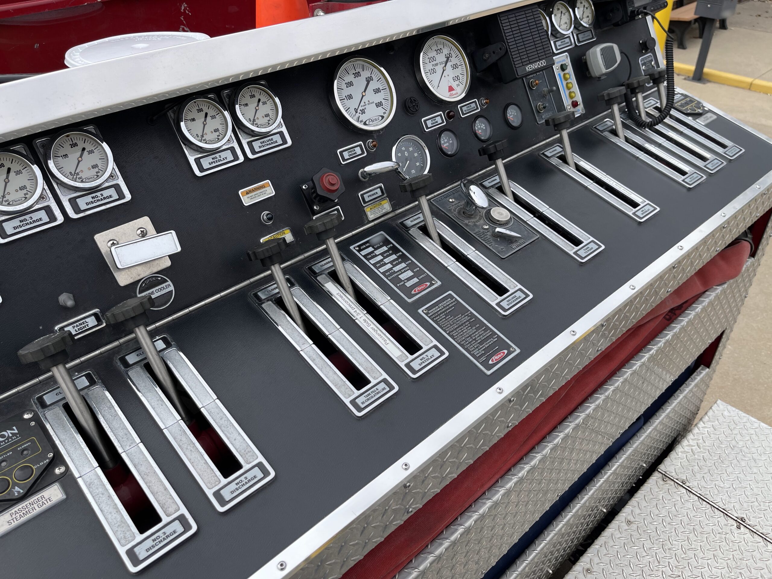 2000 Pierce Saber Pumper Tanker #716317