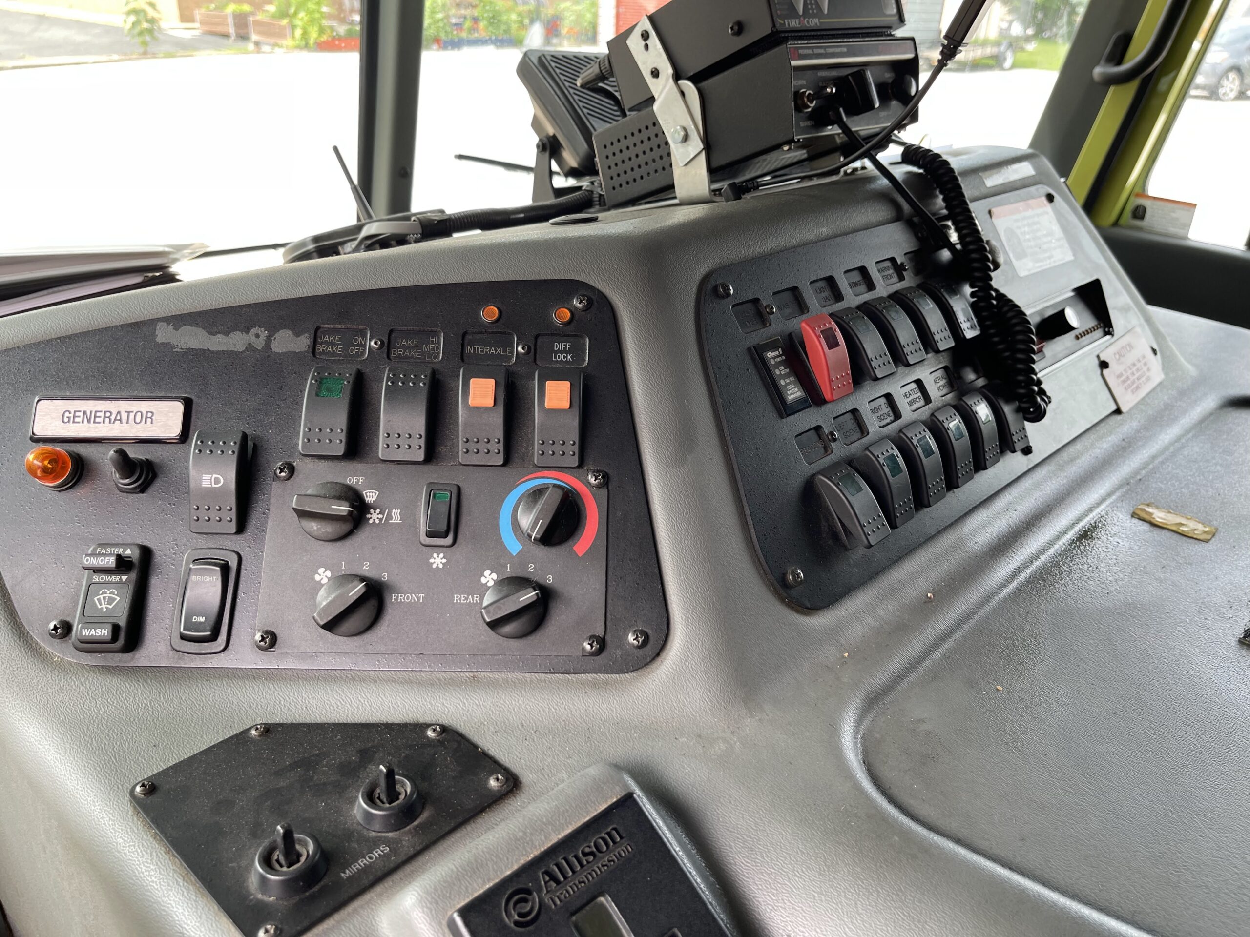 2007 Spartan Alexis 104′ RK Platform #716325