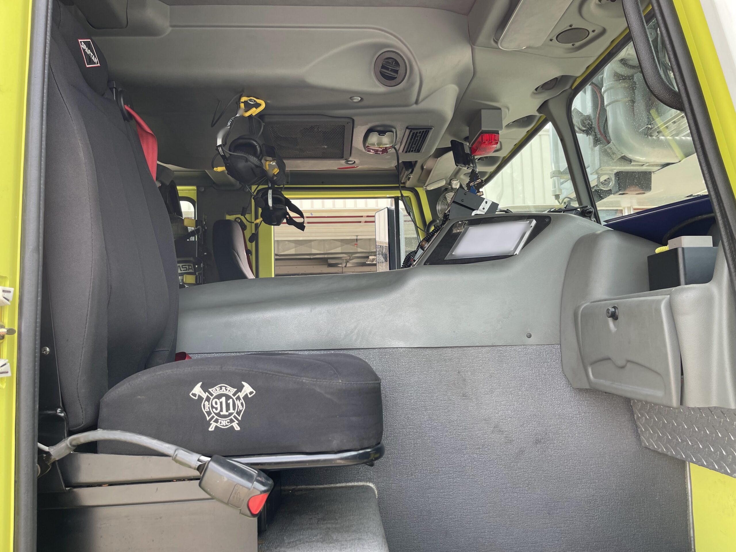 2007 Spartan Alexis 104′ RK Platform #716325