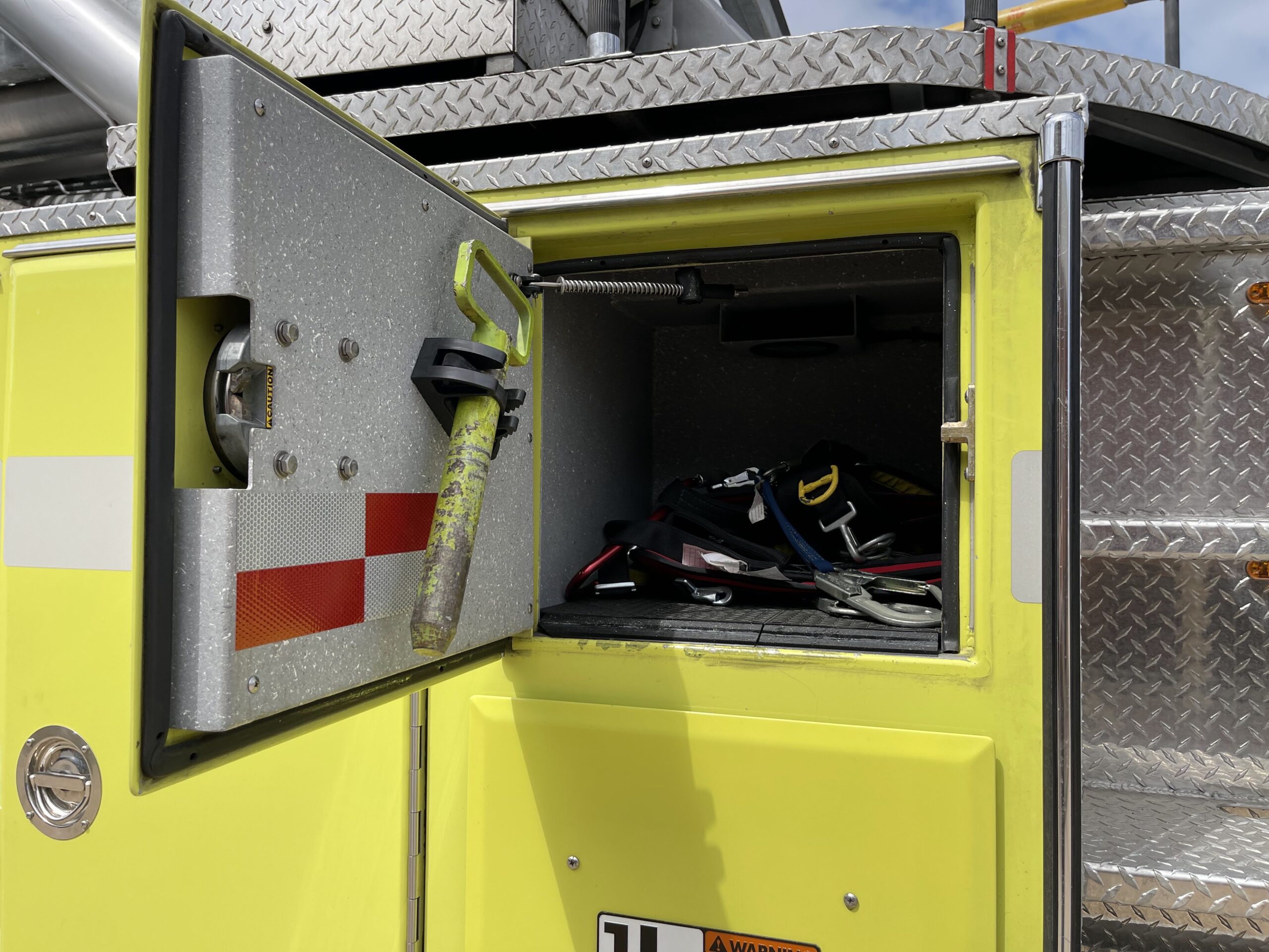 2007 Spartan Alexis 104′ RK Platform #716325