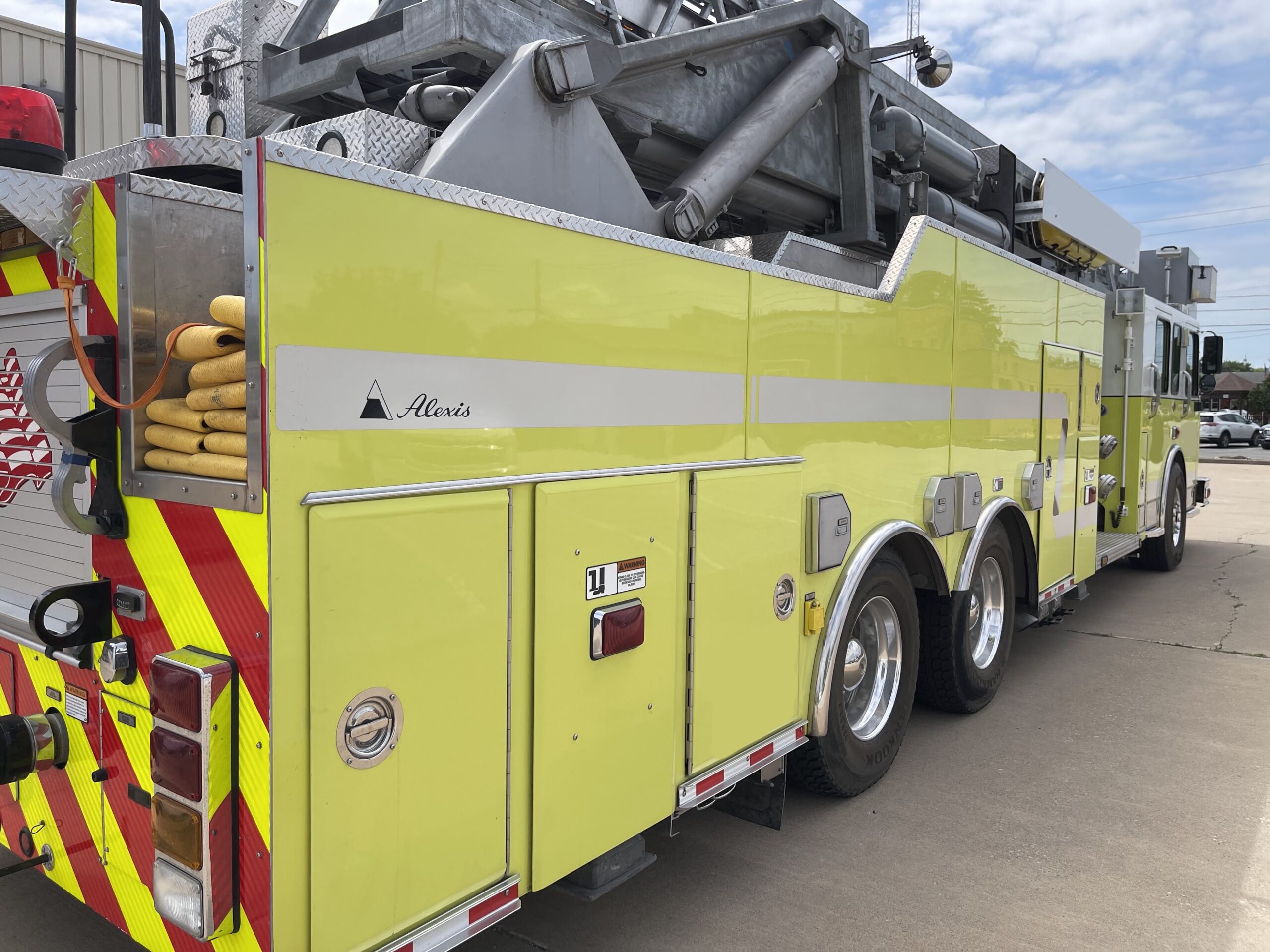 2007 Spartan Alexis 104′ RK Platform #716325