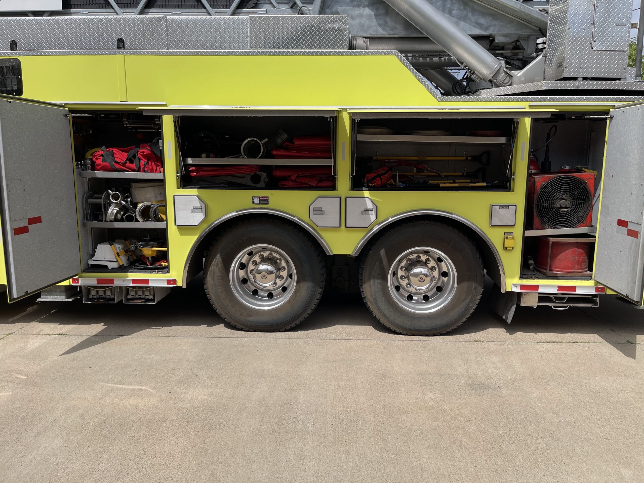 2007 Spartan Alexis 104′ RK Platform #716325