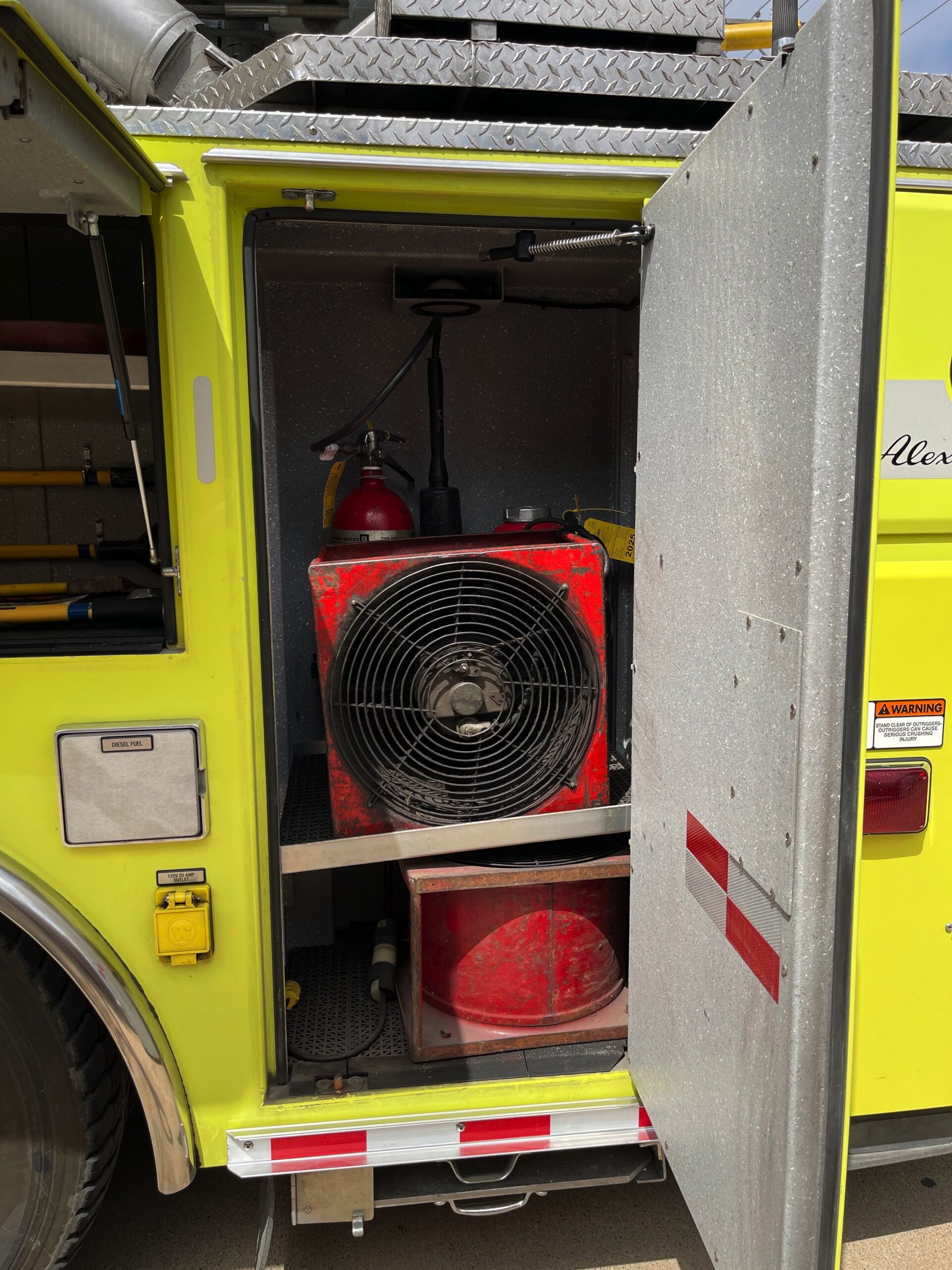 2007 Spartan Alexis 104′ RK Platform #716325