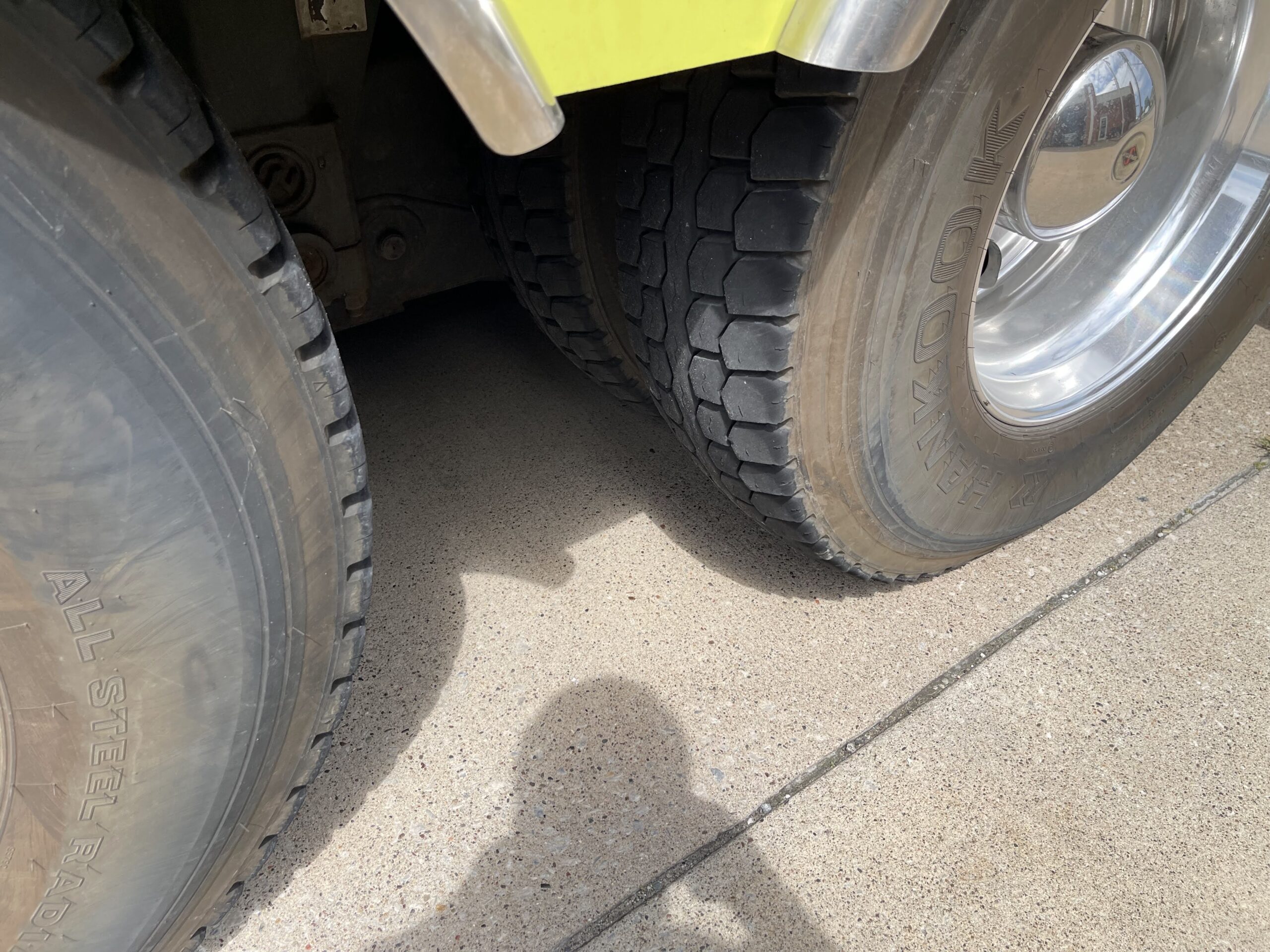 2007 Spartan Alexis 104′ RK Platform #716325