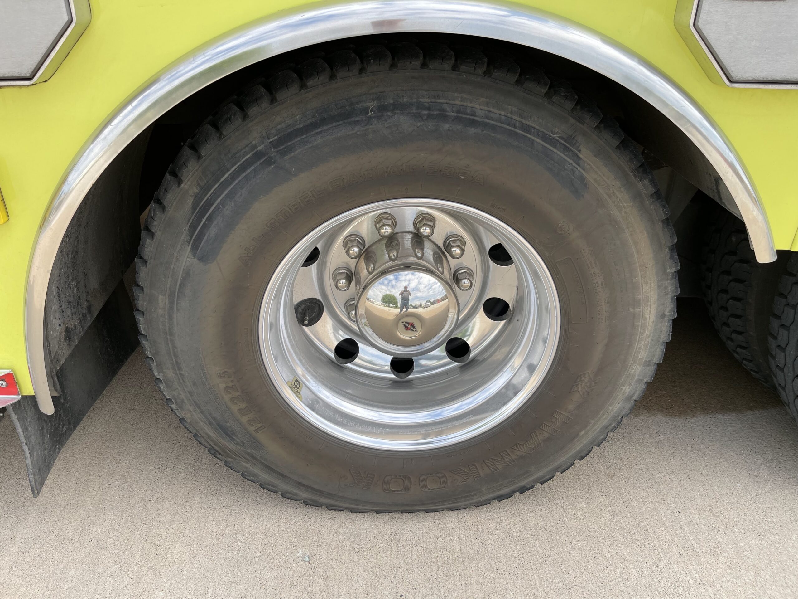 2007 Spartan Alexis 104′ RK Platform #716325