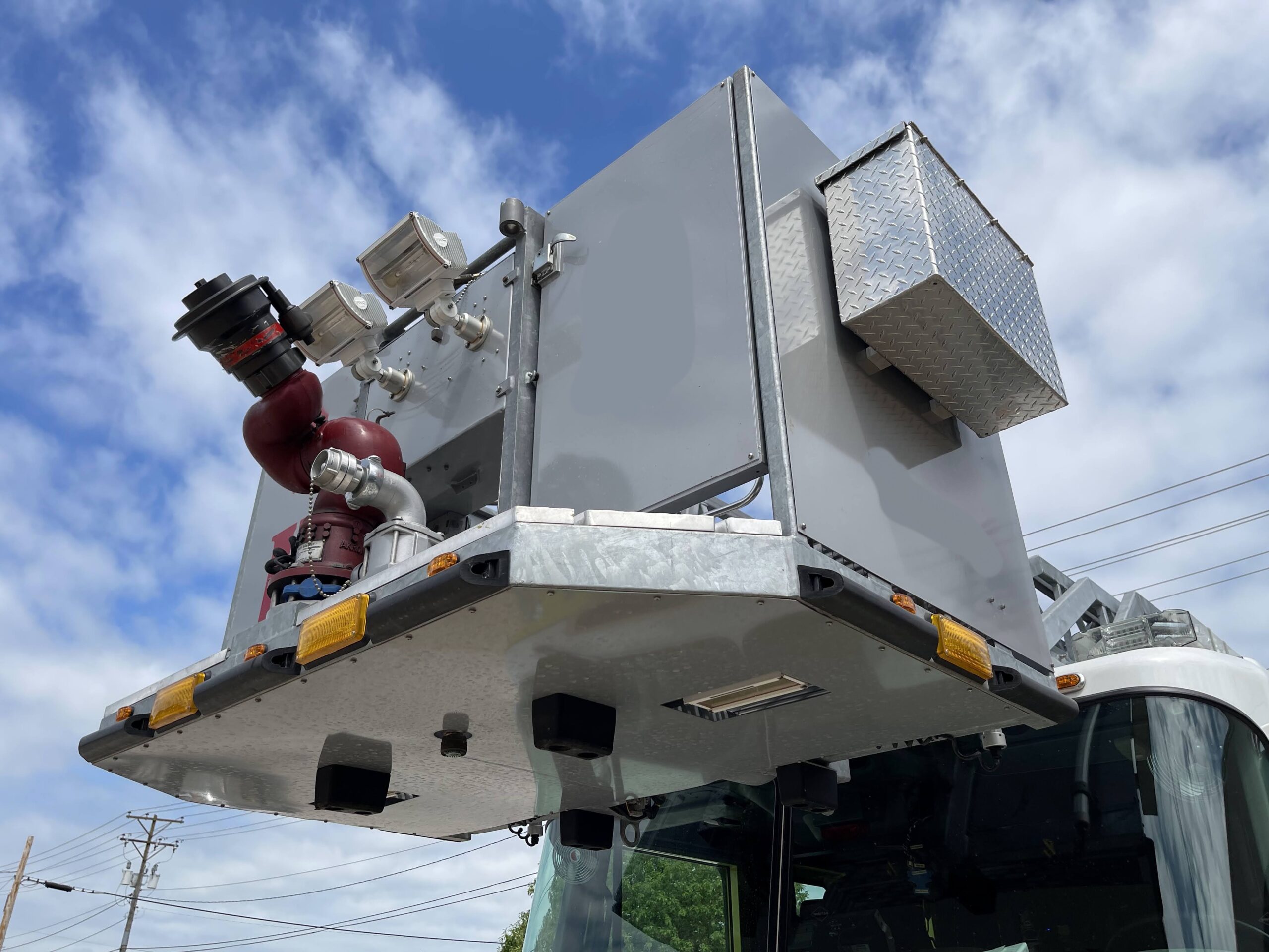 2007 Spartan Alexis 104′ RK Platform #716325