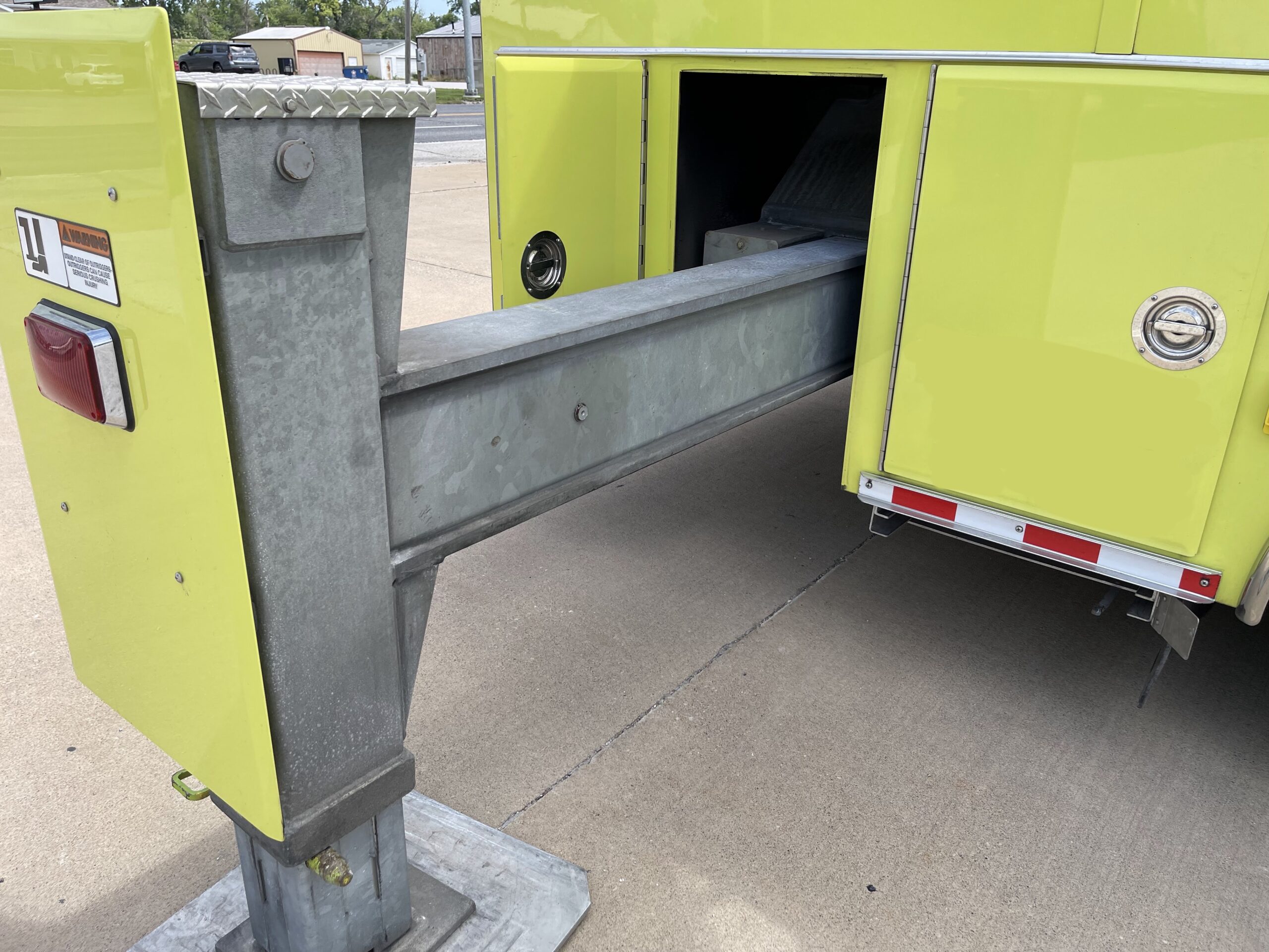 2007 Spartan Alexis 104′ RK Platform #716325