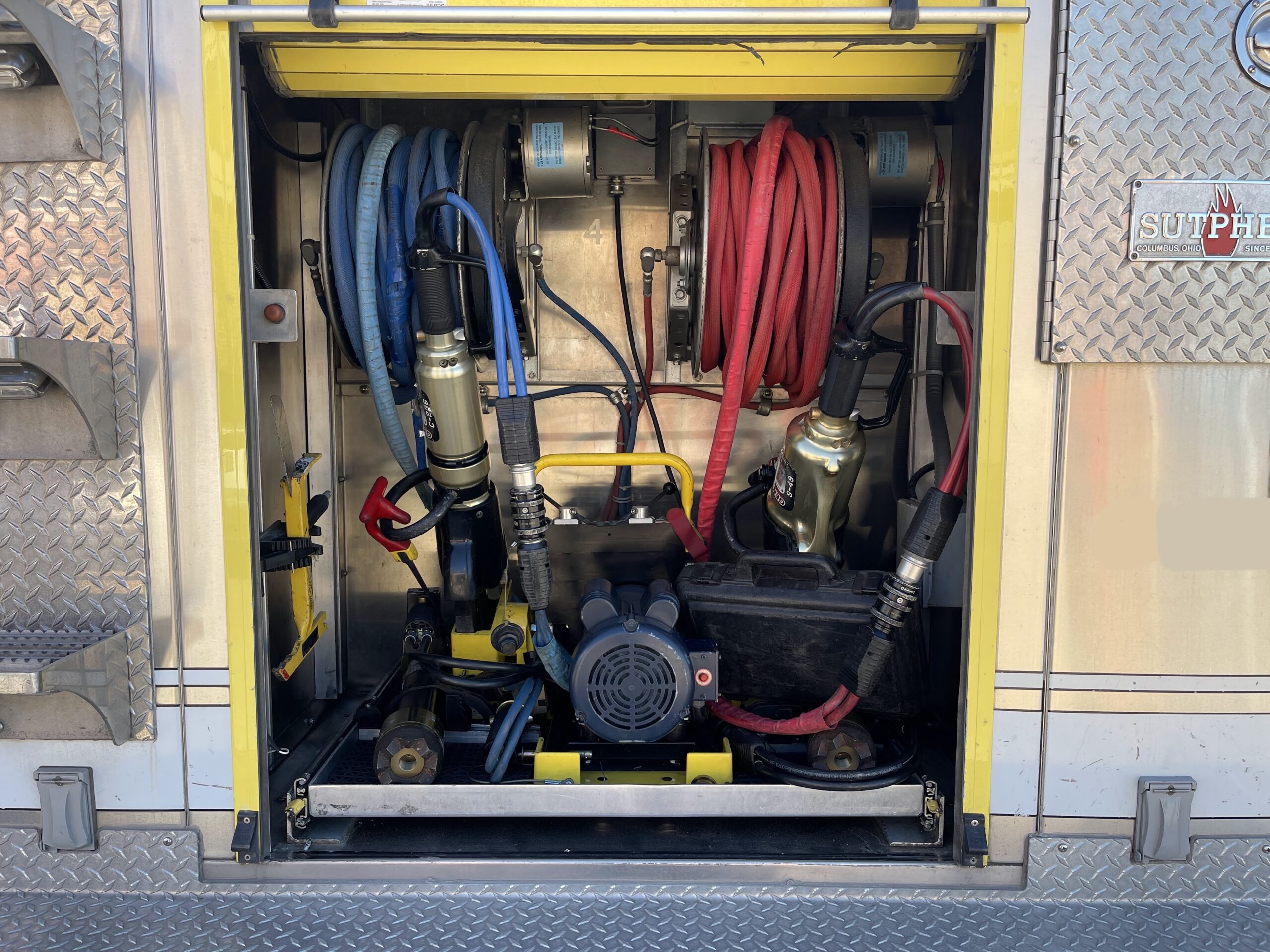 2004 Sutphen National Foam Pumper #716329