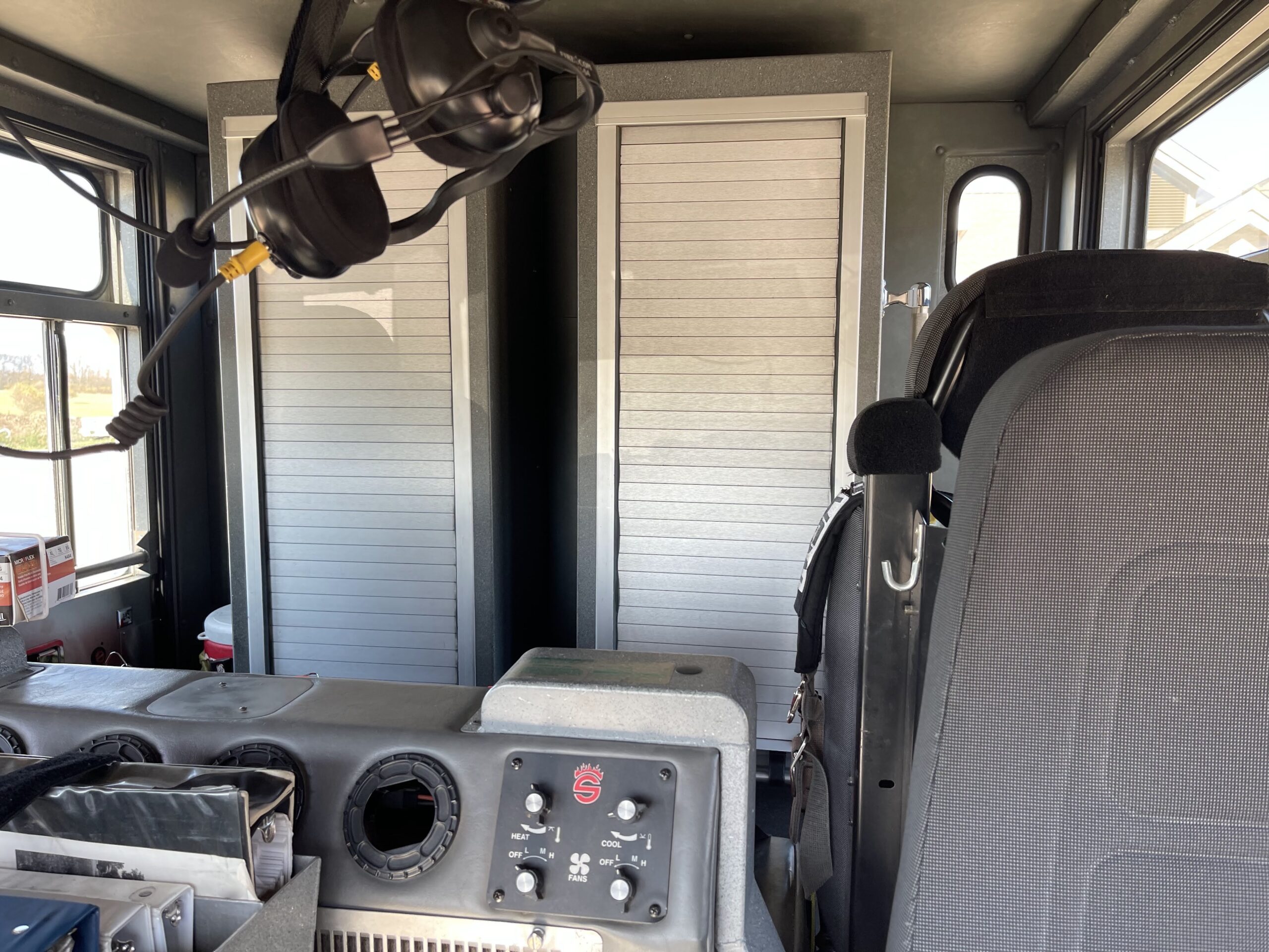 2004 Sutphen National Foam Pumper #716329