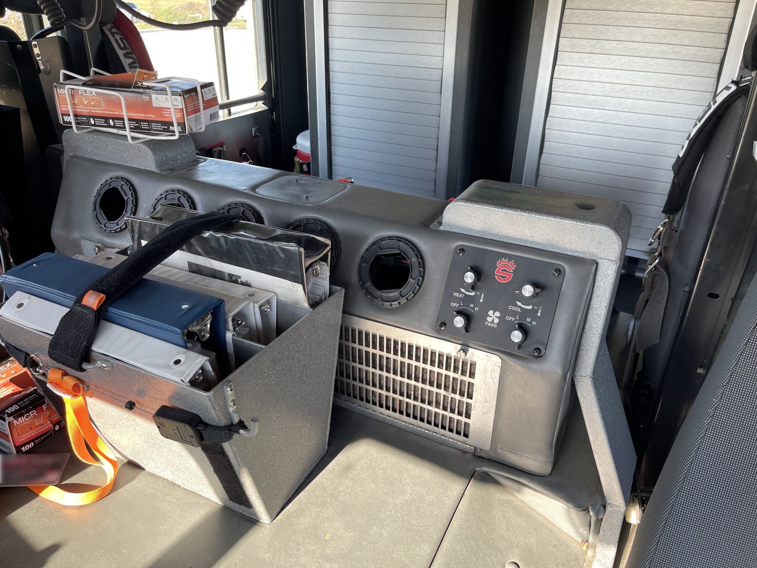 2004 Sutphen National Foam Pumper #716329