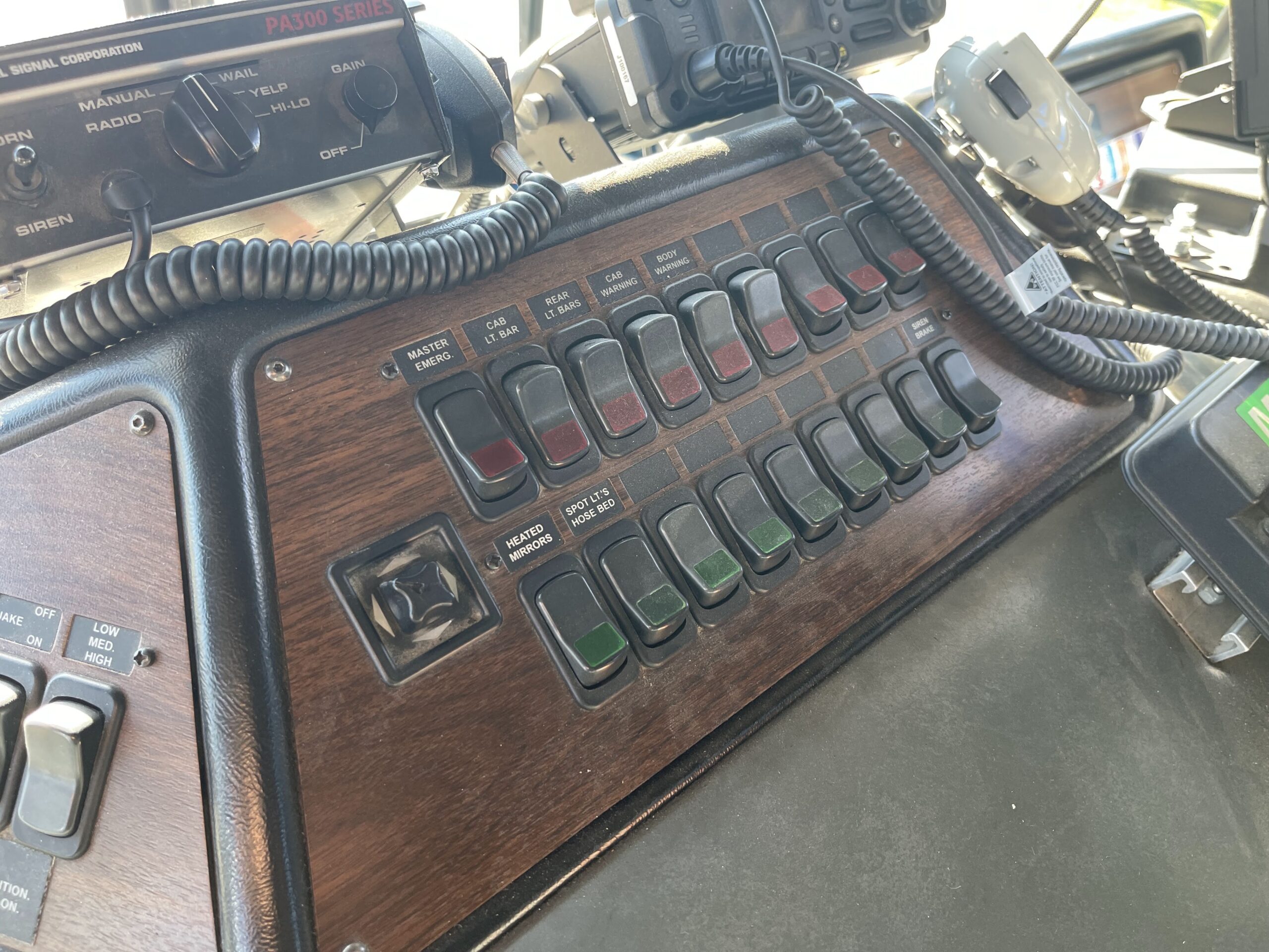 2004 Sutphen National Foam Pumper #716329