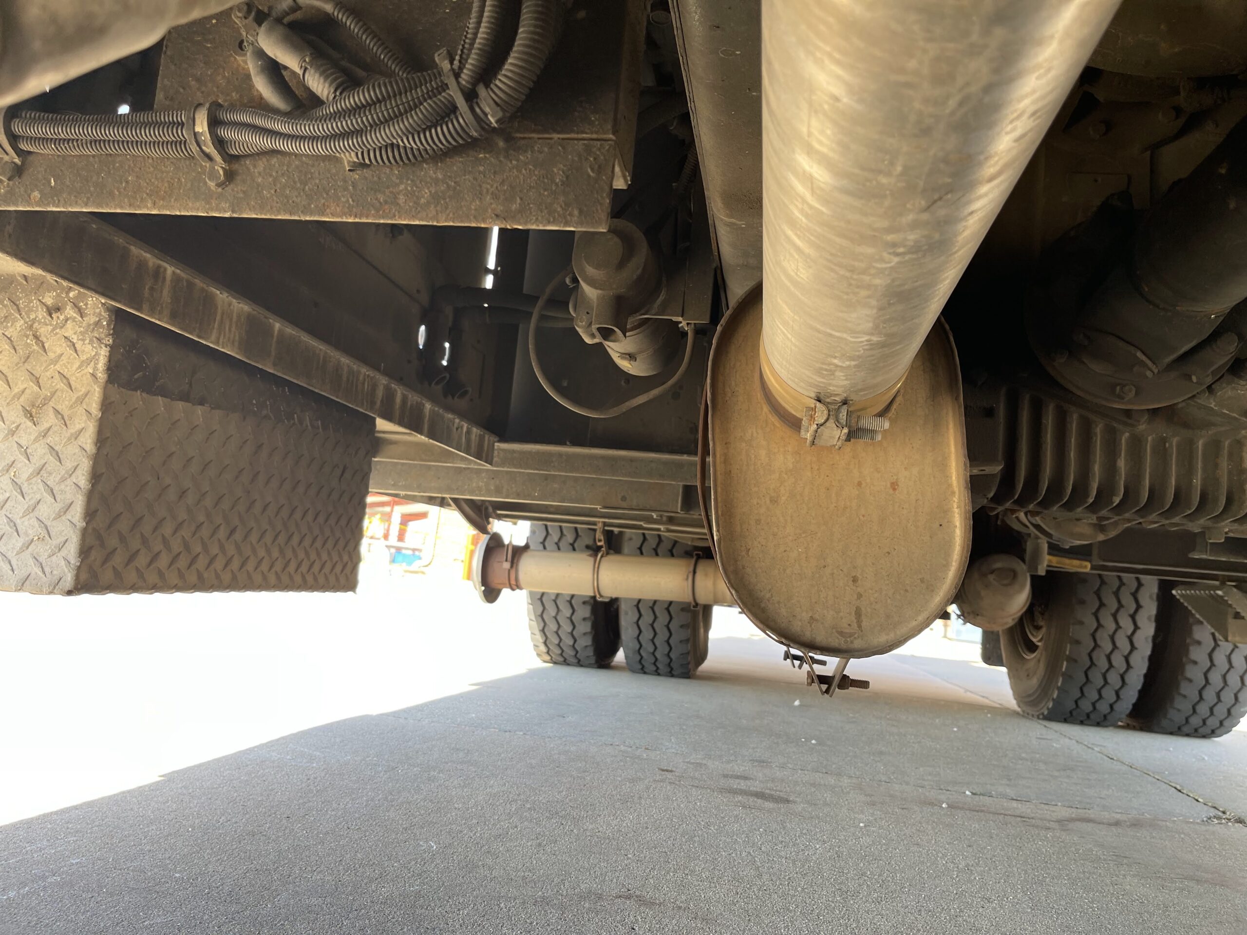 2004 Sutphen National Foam Pumper #716329