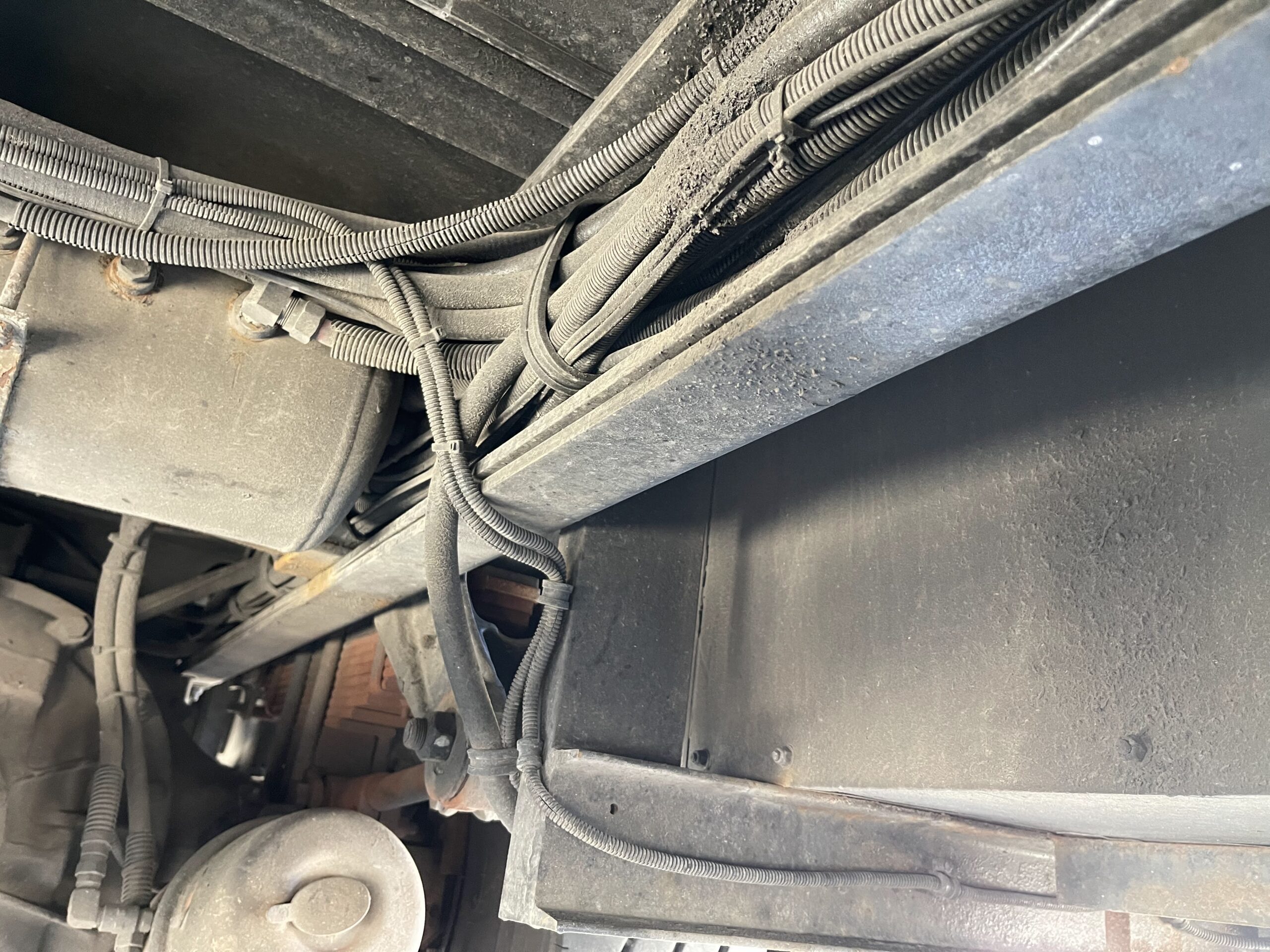 2004 Sutphen National Foam Pumper #716329