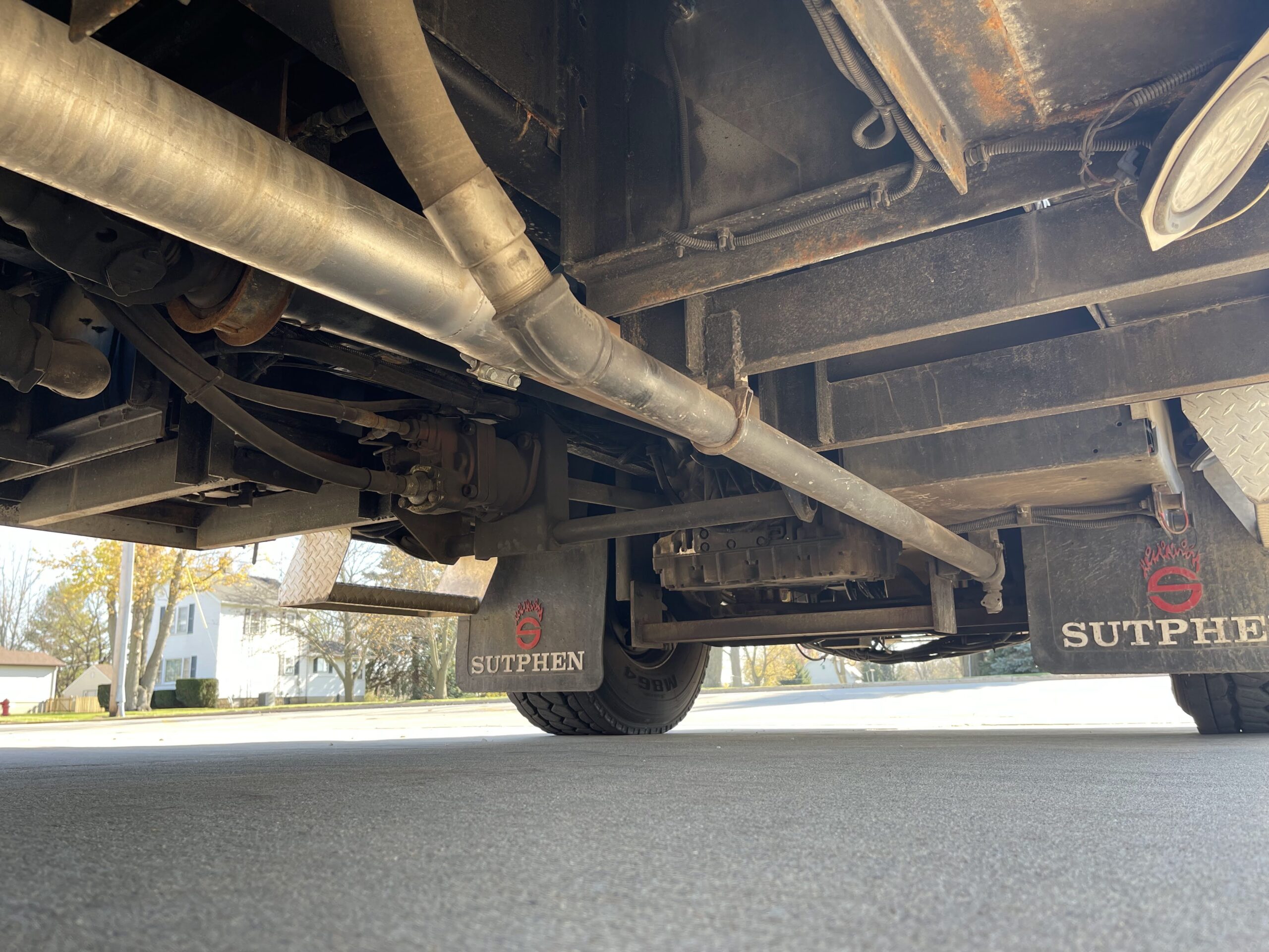 2004 Sutphen National Foam Pumper #716329