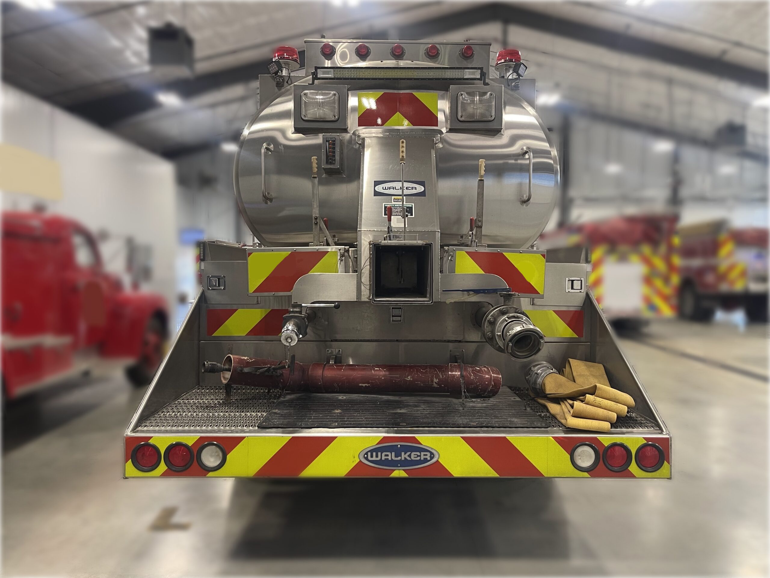 1993 International Walker 3,000 Gallon Tanker #716330