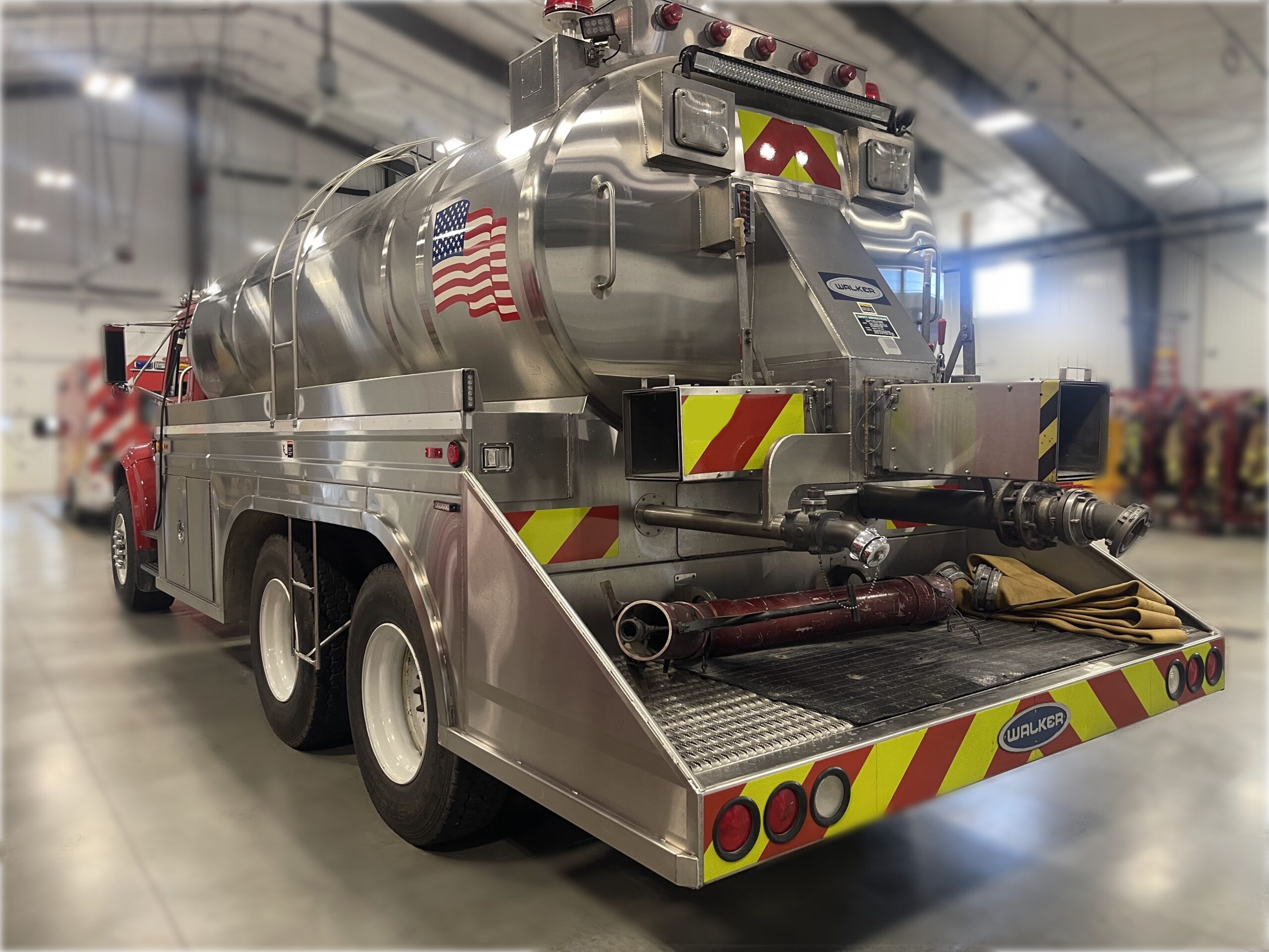 1993 International Walker 3,000 Gallon Tanker #716330