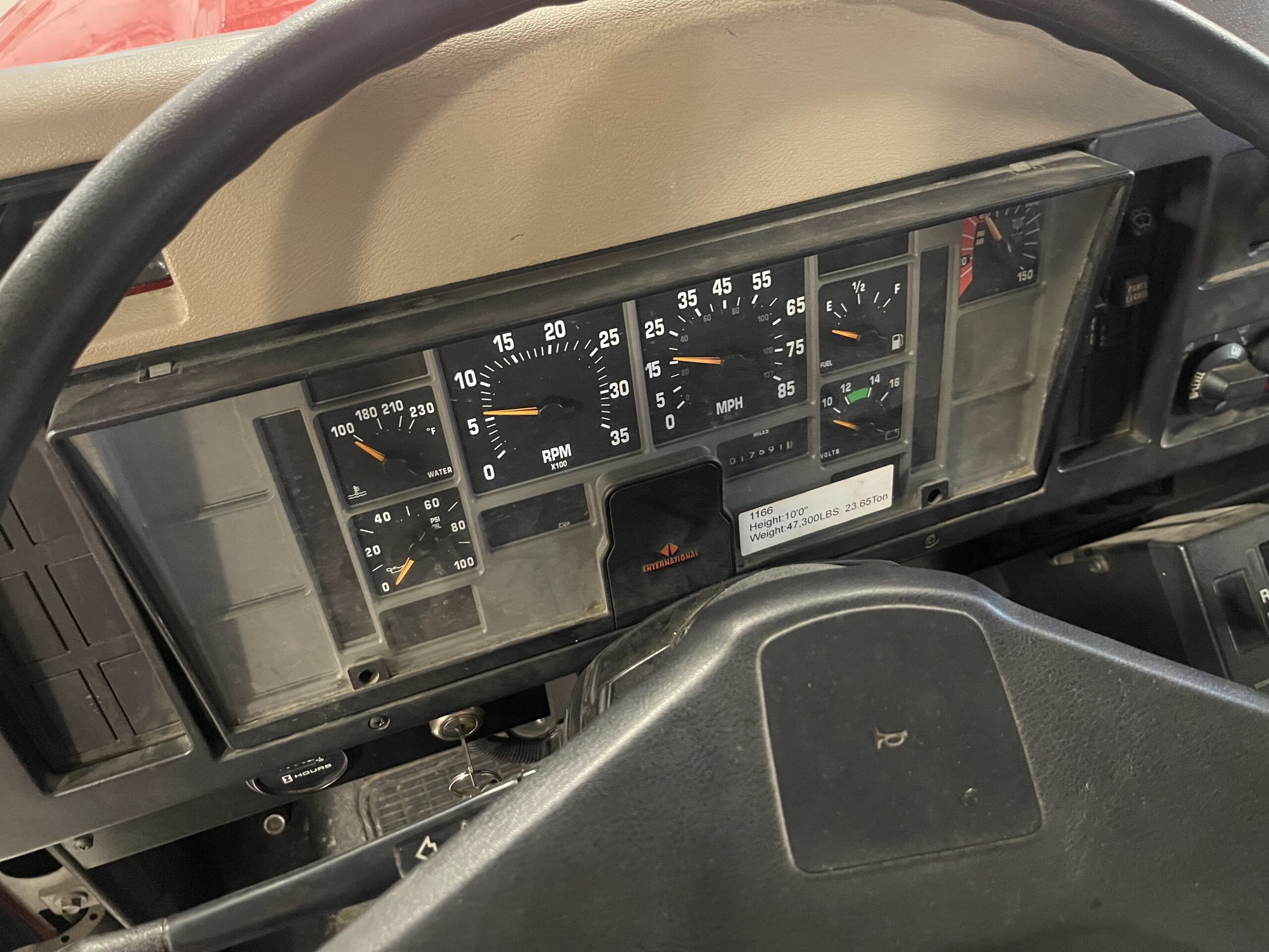 1993 International Walker 3,000 Gallon Tanker #716330