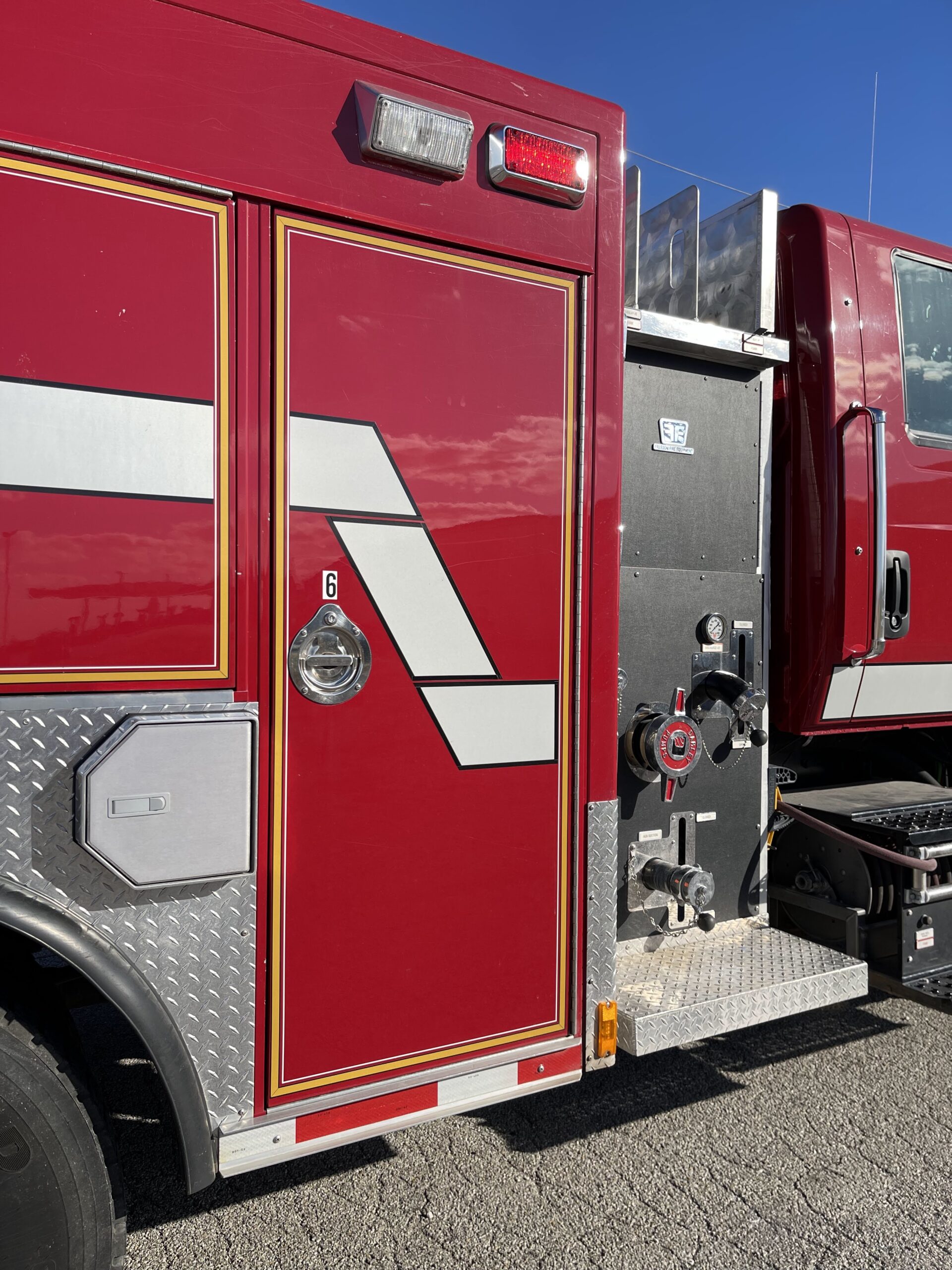 2010 International 4×4 Brush Truck #716327