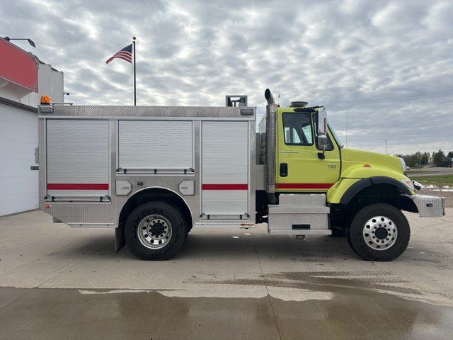 2004 International Rosenbauer 4×4 Rescue/Brush Truck #716331