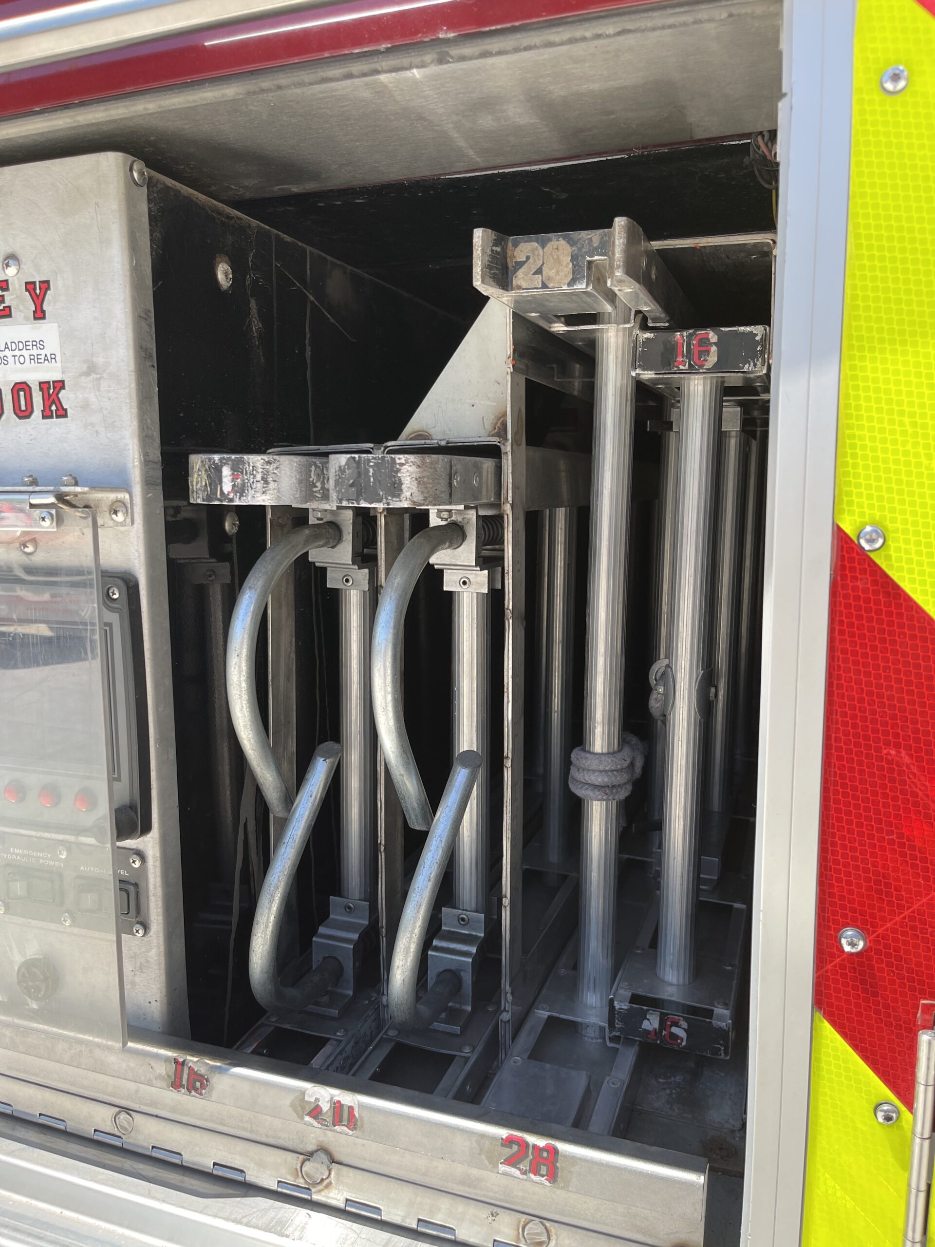 2003 Pierce 100′ Tower #716336