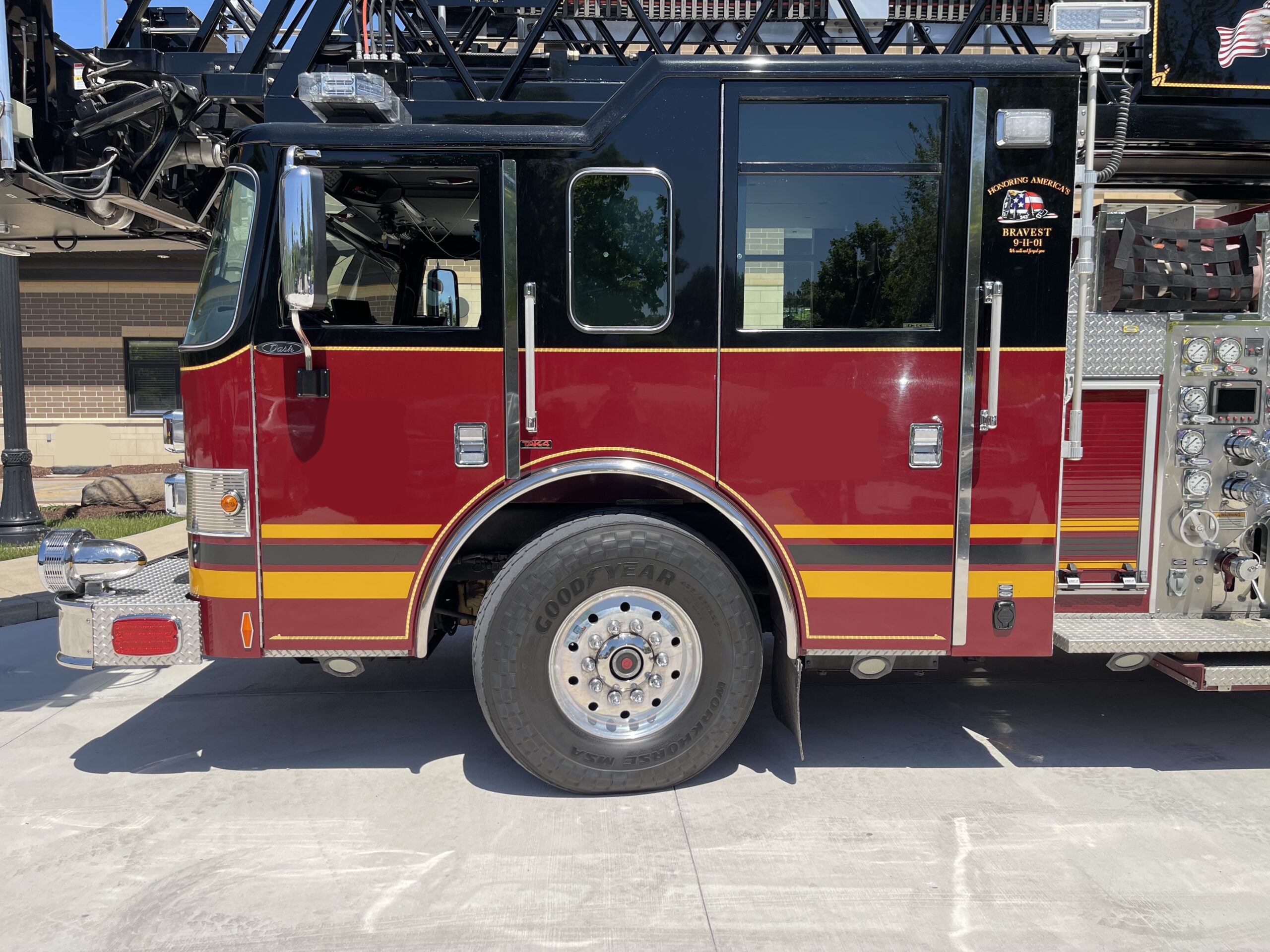 2003 Pierce 100′ Tower #716336