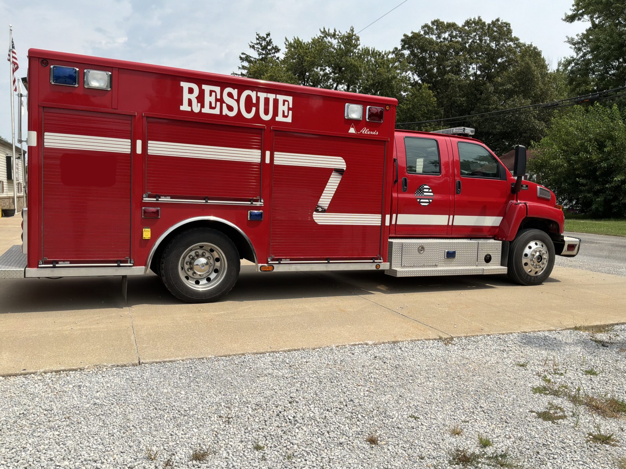 2005 Chevy Alexis Rescue #716337
