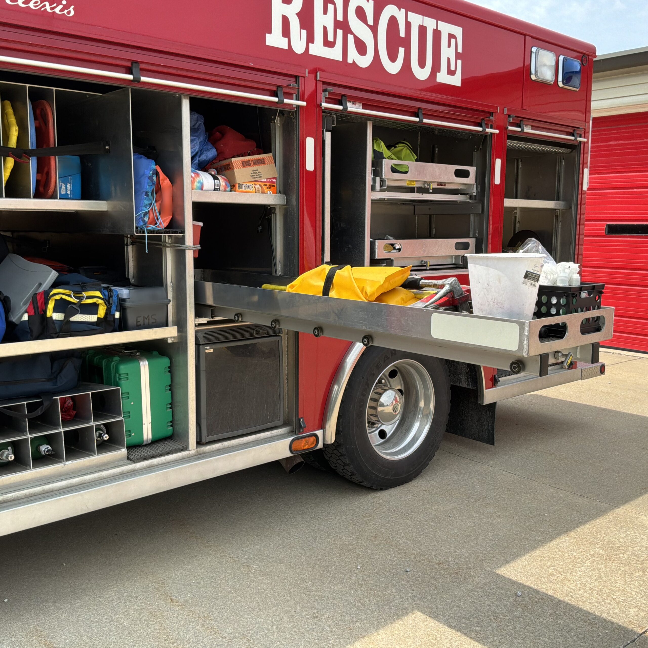 2005 Chevy Alexis Rescue #716337