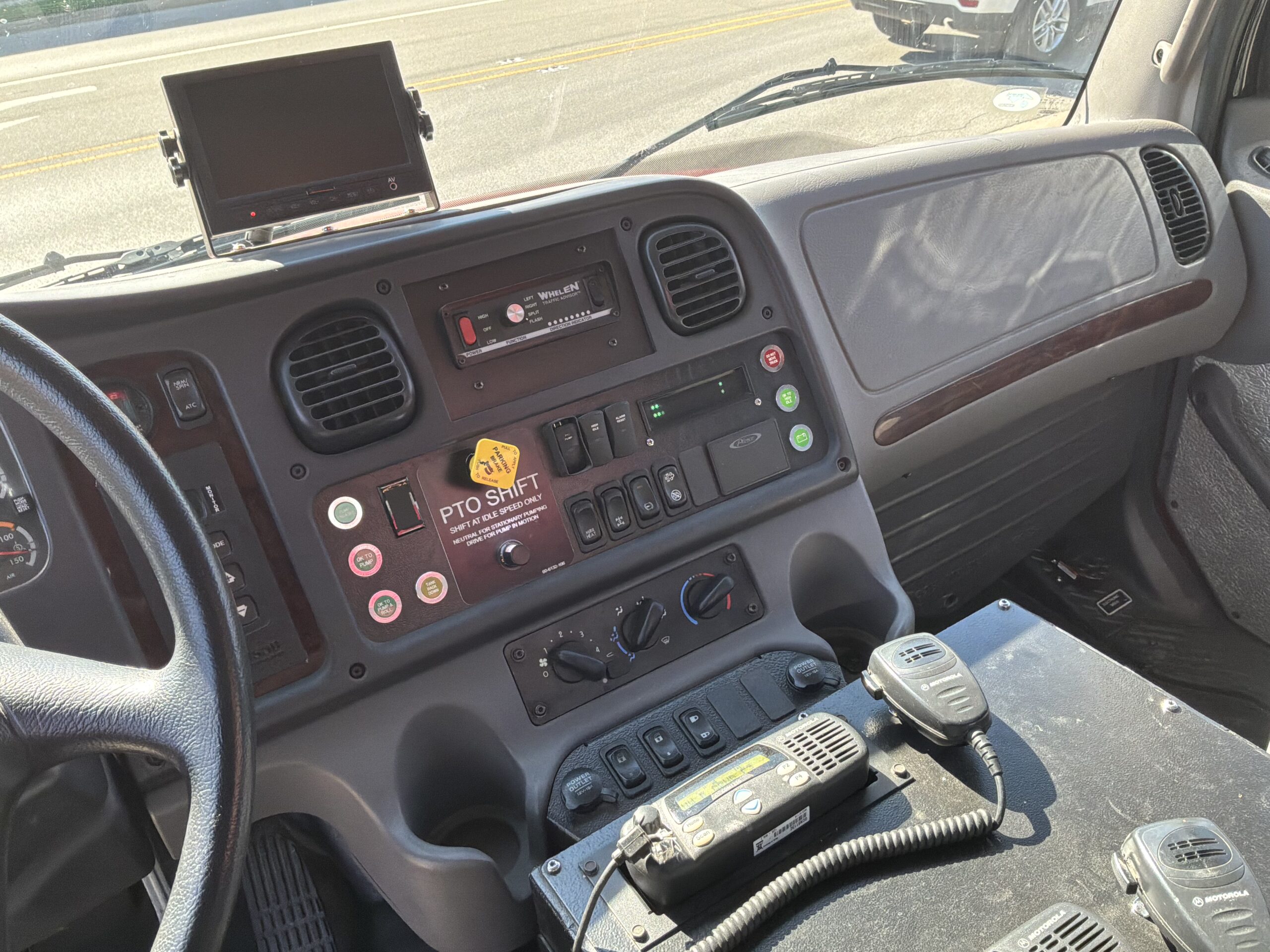 2018 Freightliner Pierce 3,000 Gallon Tanker Pumper #716339