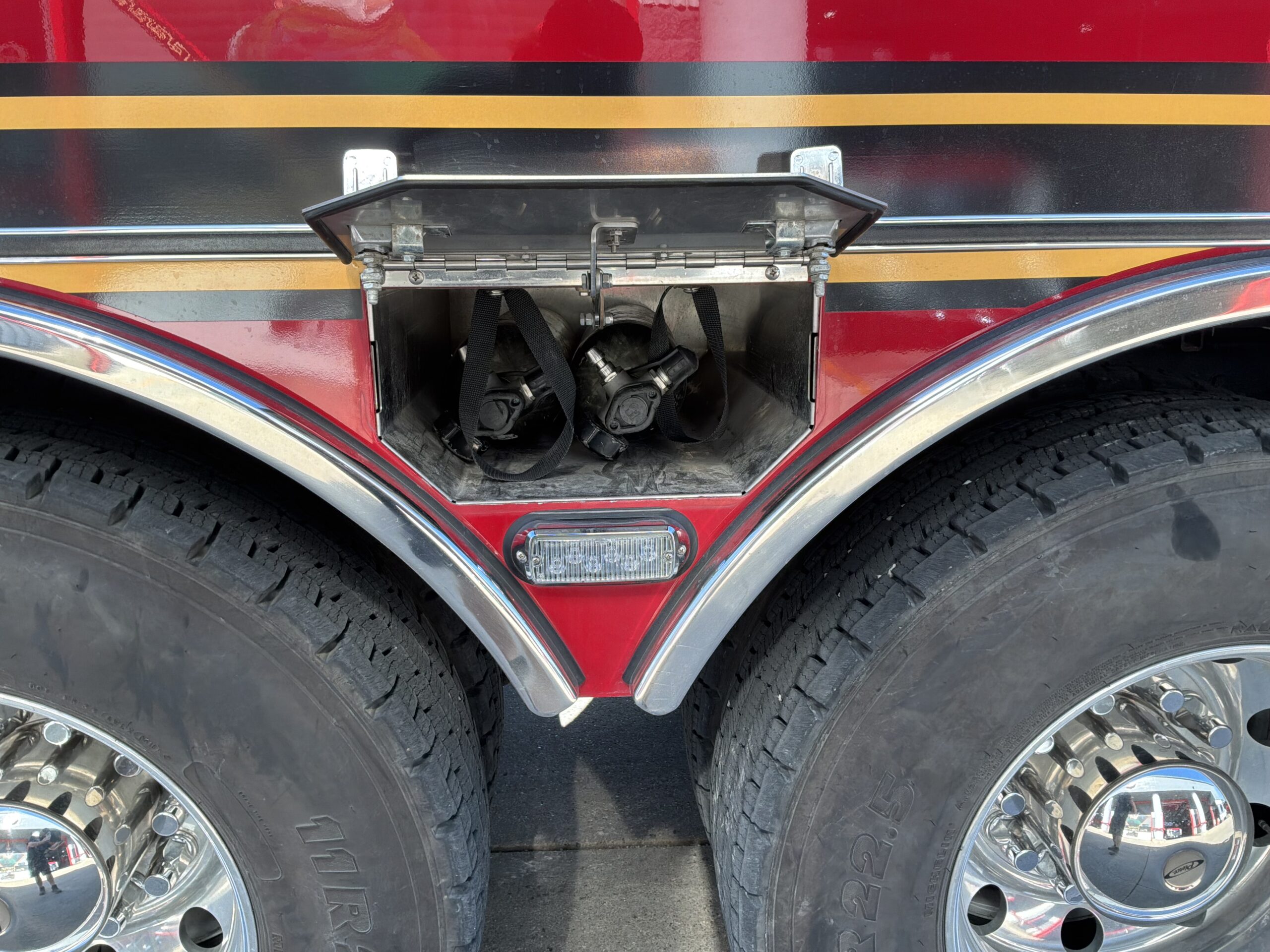 2018 Freightliner Pierce 3,000 Gallon Tanker Pumper #716339